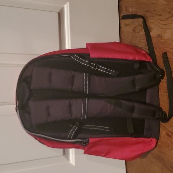 Backpack - Picture 2 of 4